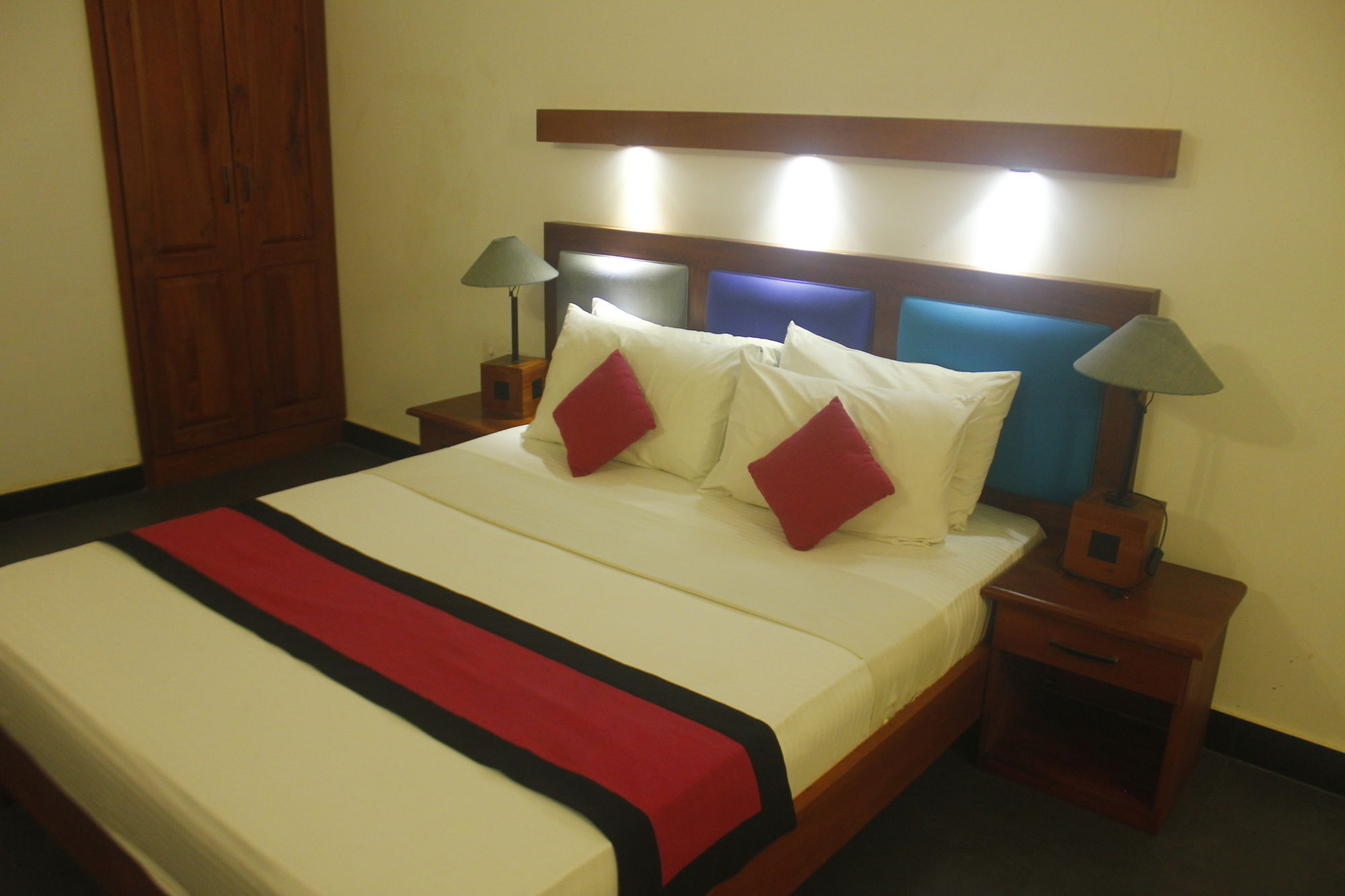 Star Beach Guest House Negombo Kültér fotó
