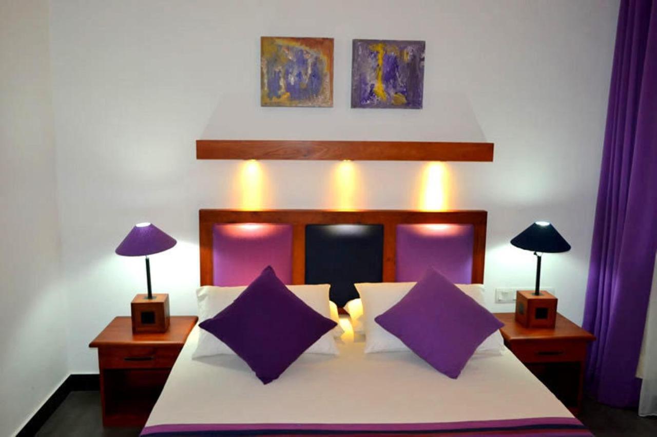 Star Beach Guest House Negombo Kültér fotó