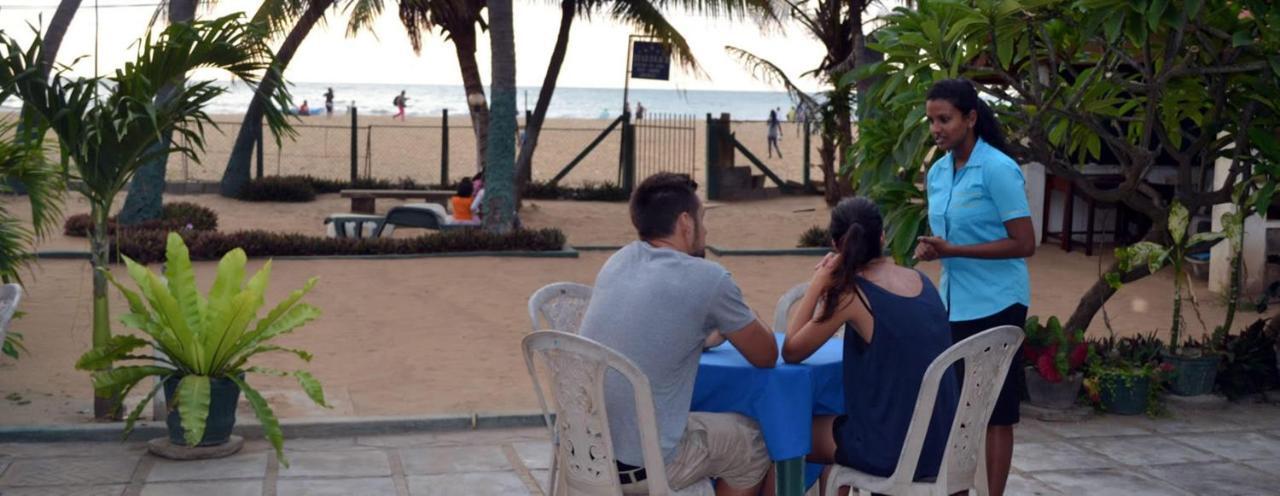 Star Beach Guest House Negombo Kültér fotó